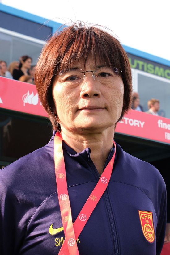 “当你以3-0获胜时，看起来很容易，当我们没有获胜时，人们就会说曼城陷入了危机，踢得不好。